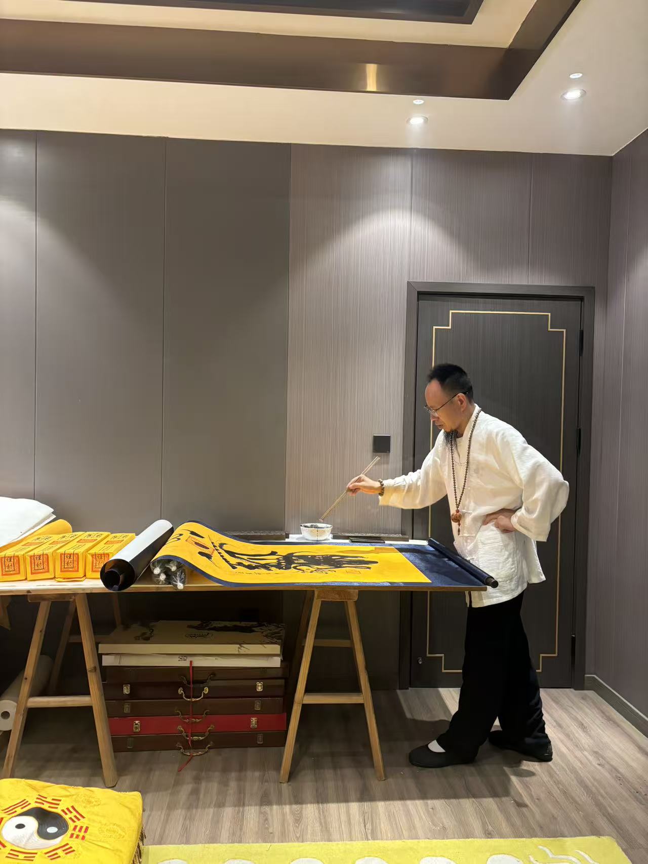 A 1.8-Meter, Oversized Celestial Master's Sacred Talisman, Personally Hand-Drawn by Wang Luohai, Purple-Robed Grand Master