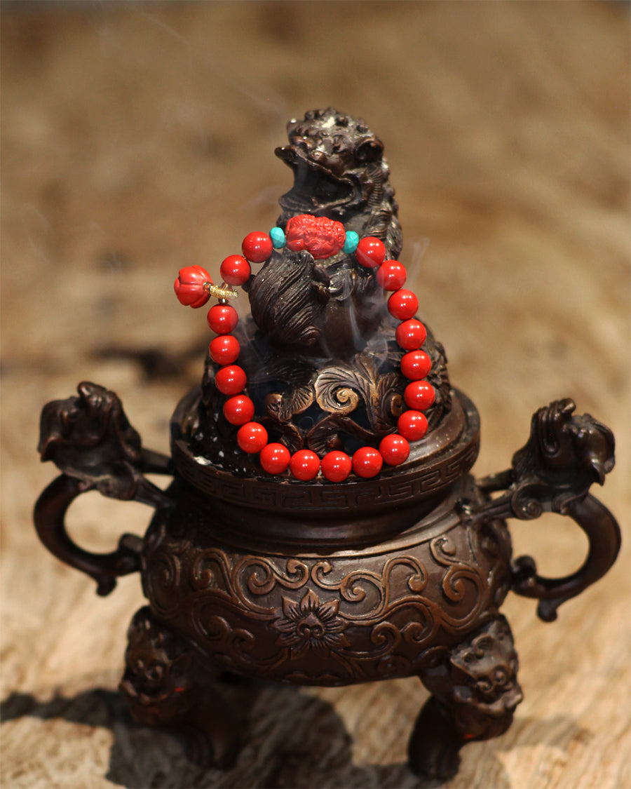 this piece draws upon the auspicious signs of the ""Pixiu gathering wealth, and the Lotus Pod gathering connections."" Crafted from refined Chenzhou Cinnabar into the forms of a guardian Pixiu and a seed-bearing Lotus Pod, it embodies the principle of ""All Requests Granted, and Ten Thousand Connections Harmonized."" It is a supreme ritual implement that merges a thousand-year spiritual tradition with profound protective energy.