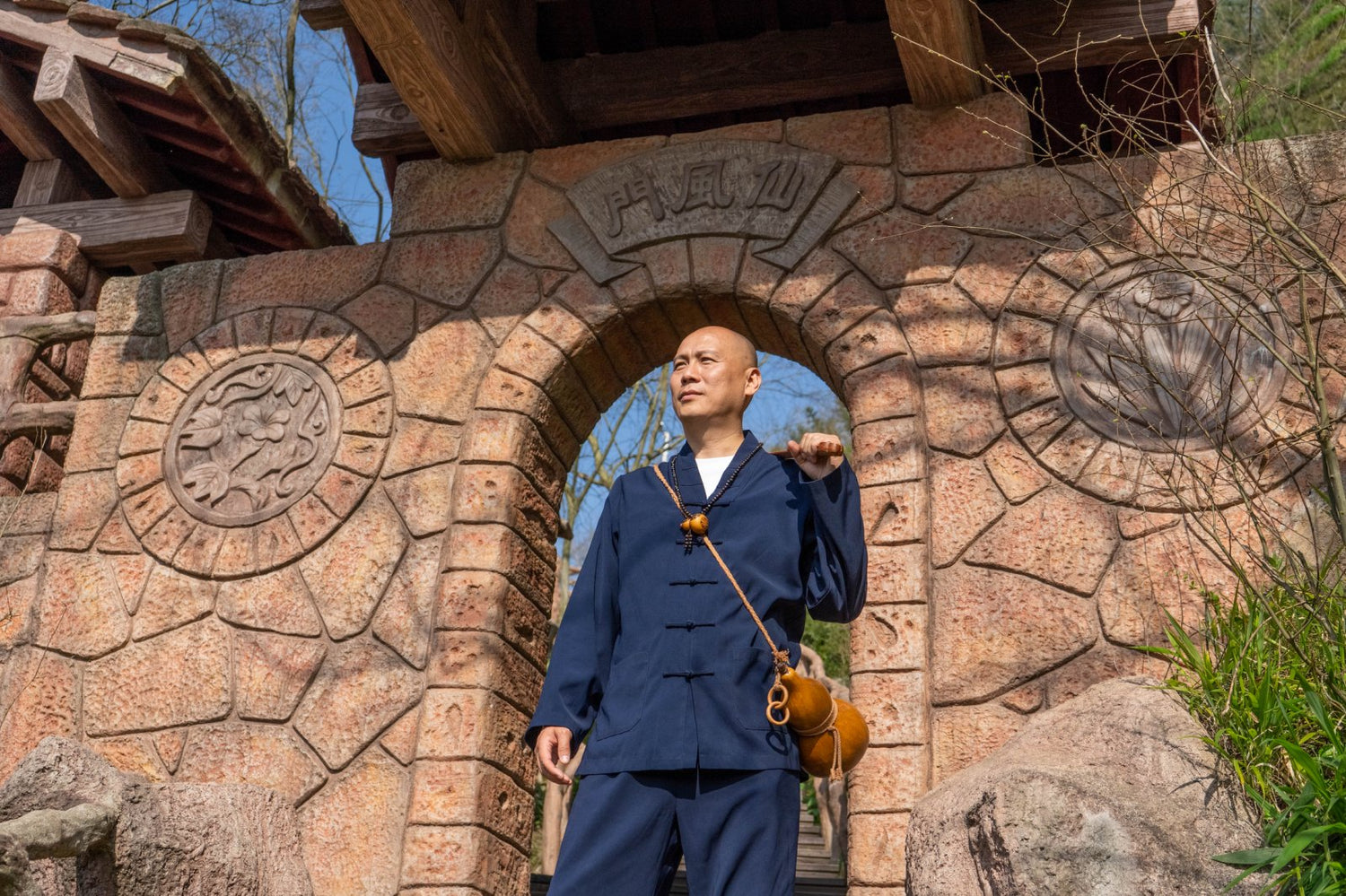 honored with the Taoist title Língyǔ Dàozhǎng (Taoist Master of the Spirit Feather), is a lineage holder of the Orthodox Dharma Lineage from the Taoist Ancestral Court of Longhu Mountain. 