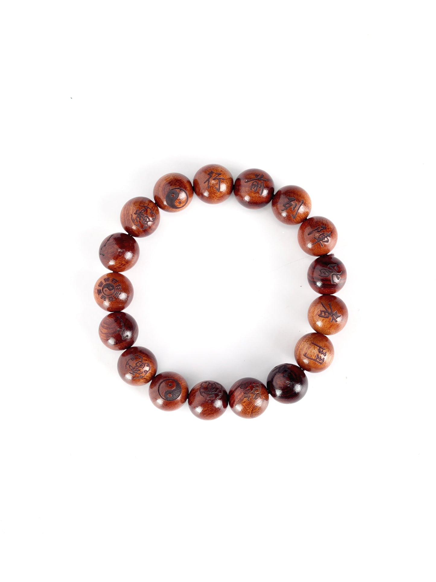  this bracelet merges the secret Nine-Character Mantra, the protection of the Six Jia Divine Generals, and the ultimate yang energy of thunderstruck wood into one. This bracelet is crafted from specially selected natural thunderstruck wood from Longhu Mountain; the wood itself embodies the destructive and regenerative power of lightning, and its energy is exceptionally fierce and potent.